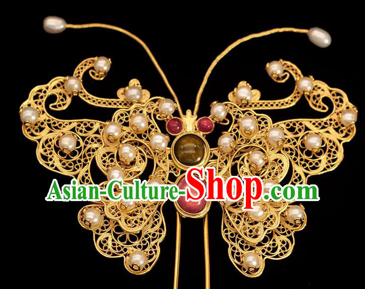 China Ancient Empress Pearls Hair Stick Traditional Hair Accessories Ming Dynasty Golden Butterfly Hairpin