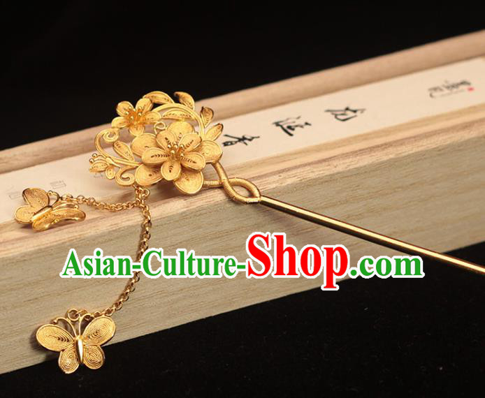 China Ancient Princess Butterfly Tassel Hair Stick Traditional Filigree Hair Accessories Ming Dynasty Golden Plum Hairpin