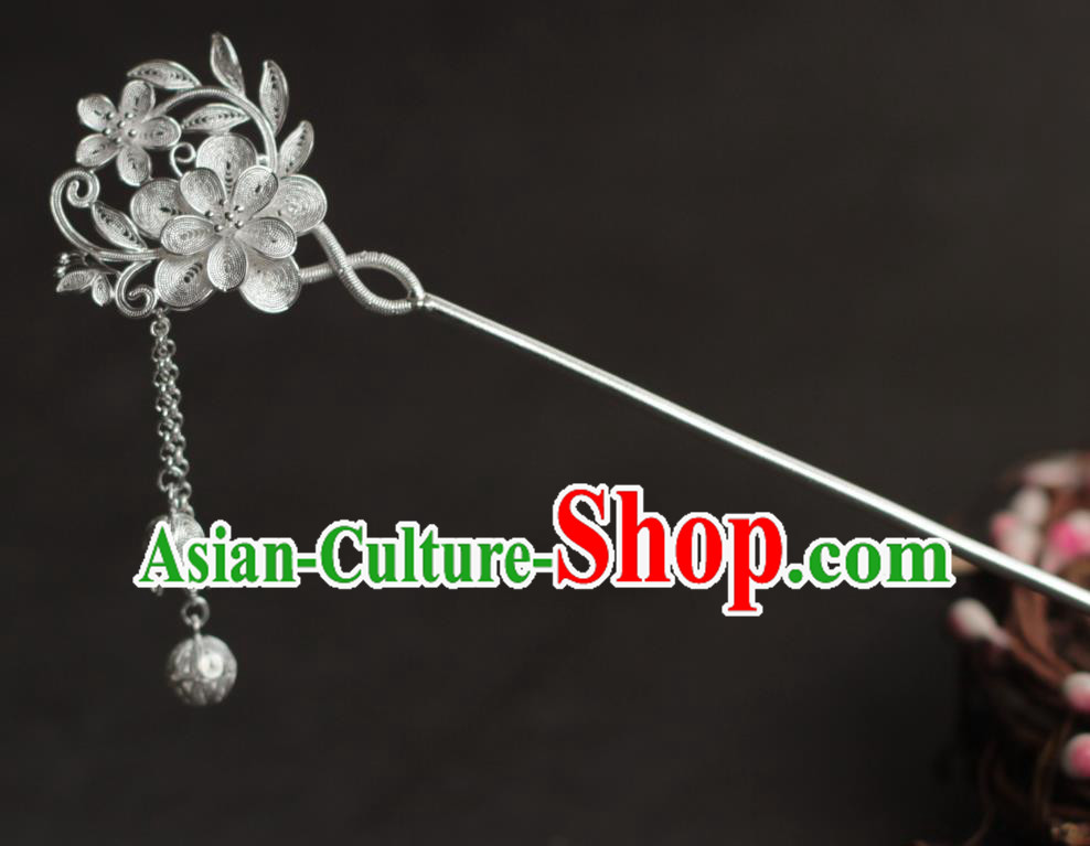 China Ancient Princess Argent Hair Stick Traditional Filigree Hair Accessories Ming Dynasty Tassel Hairpin