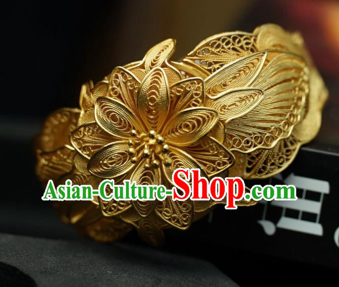 Handmade Chinese Ancient Empress Filigree Jewelry Traditional Ming Dynasty Court Golden Bracelet