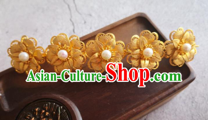 China Ancient Empress Golden Flowers Hairpin Traditional Hair Accessories Ming Dynasty Queen Hair Crown