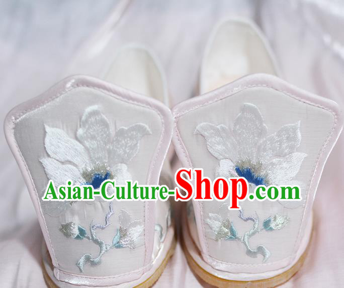 Handmade Chinese Traditional Hanfu Shoes Embroidered Mangnolia Shoes Princess Shoes Light Pink Satin Shoes