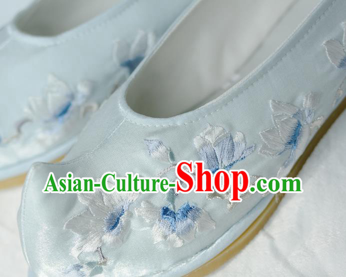 Handmade Chinese Traditional Hanfu Princess Shoes Embroidered Mangnolia Shoes Light Blue Satin Shoes