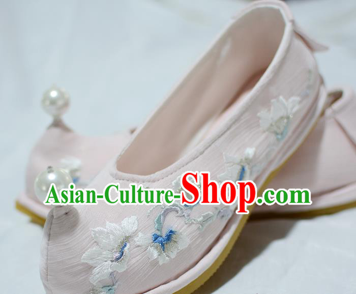 Handmade Chinese Embroidered Mangnolia Shoes Pink Satin Shoes Traditional Hanfu Princess Shoes