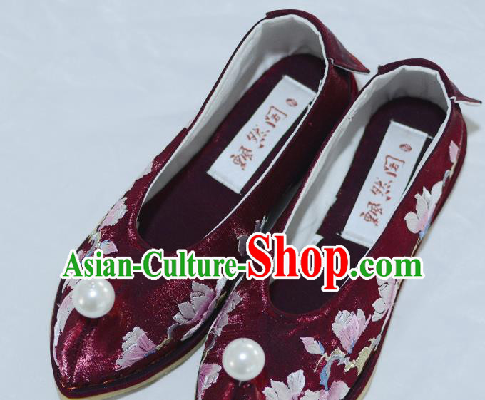 Handmade Chinese Traditional Wedding Hanfu Shoes Embroidered Mangnolia Shoes Ancient Wine Red Satin Shoes