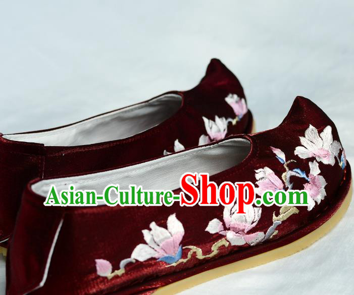 Handmade Chinese Traditional Wedding Hanfu Shoes Embroidered Mangnolia Shoes Ancient Wine Red Satin Shoes