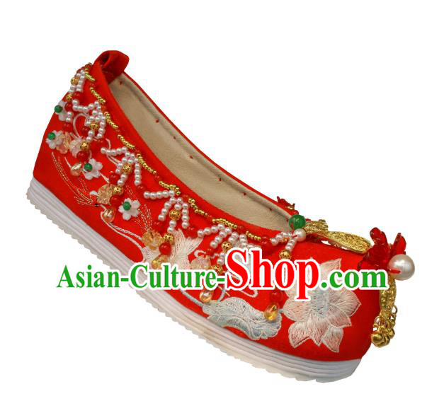 Chinese Ming Dynasty Bride Shoes Embroidered Lotus Shoes Handmade Red Satin Shoes Traditional Wedding Shoes