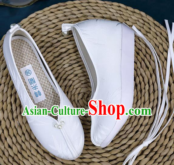 Chinese Traditional Song Dynasty White Shoes Ancient Princess Shoes Classical Bamboo Pattern Shoes