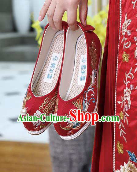 Chinese Traditional Wedding Shoes Hanfu Shoes Classical Embroidered Phoenix Red Shoes