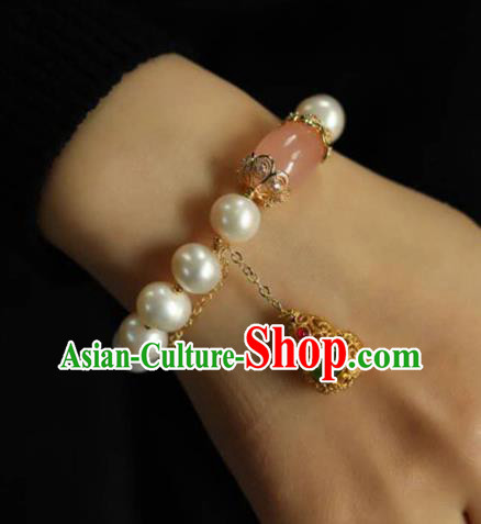 China Handmade Golden Gourd Tassel Bracelet Traditional Jewelry Accessories National Pearls Bangle