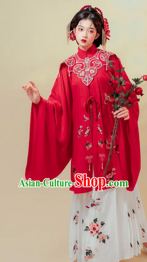 China Traditional Ming Dynasty Historical Costumes Ancient Noble Woman Embroidered Hanfu Clothing