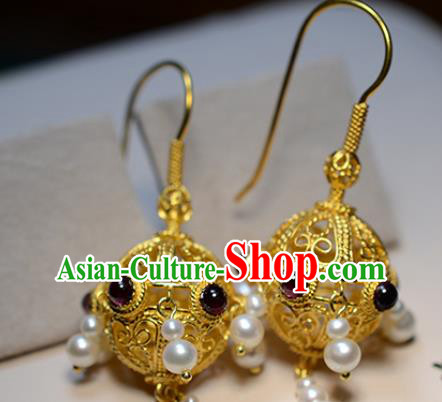 Chinese Ancient Court Golden Lantern Ear Jewelry Traditional Tang Dynasty Garnet Earrings Accessories