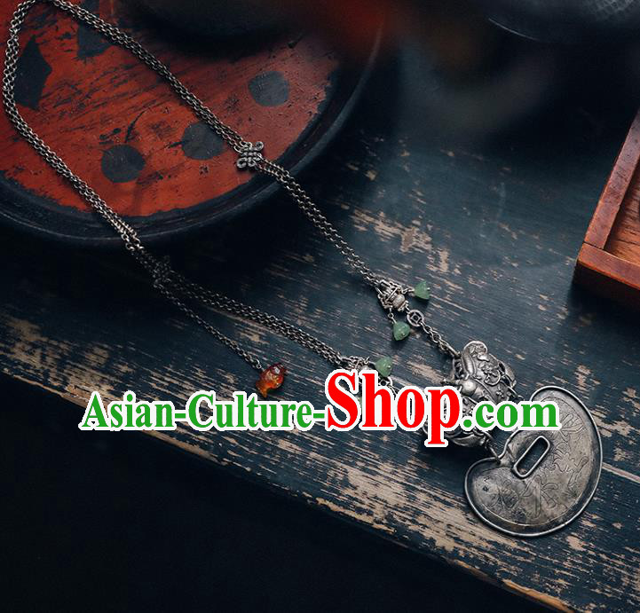 Chinese Silver Butterfly Longevity Lock Classical Cheongsam Necklet Accessories National Necklace