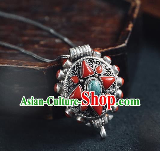 Chinese Classical Kallaite Jewelry National Silver Carving Necklace Handmade Ethnic Necklet Accessories