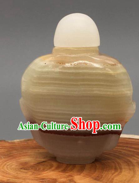 China Handmade Collection Tabatiere Anatomique Traditional Jade Carving Snuff Bottle