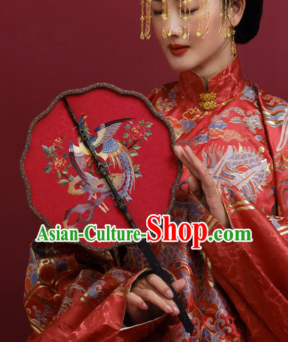 China Ancient Wedding Bride Fan Handmade Embroidered Phoenix Fans Traditional Hanfu Red Silk Palace Fan