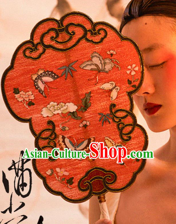 China Traditional Hanfu Red Silk Fan Handmade Butterfly Pattern Fans Wedding Palace Fan