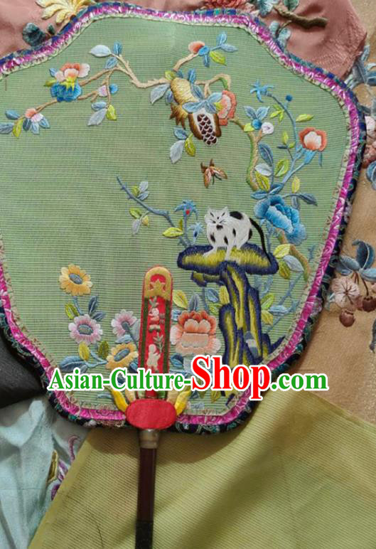 China Wedding Embroidered Cat Butterfly Fan Handmade Palace Fan Traditional Hanfu Green Silk Fan