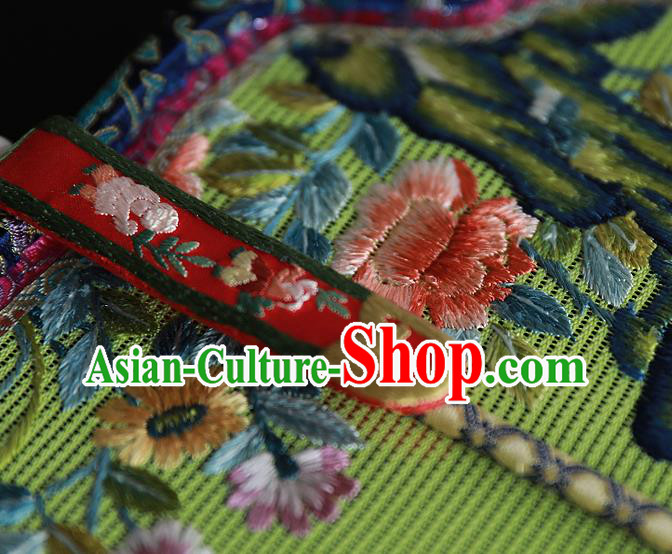 China Wedding Embroidered Cat Butterfly Fan Handmade Palace Fan Traditional Hanfu Green Silk Fan