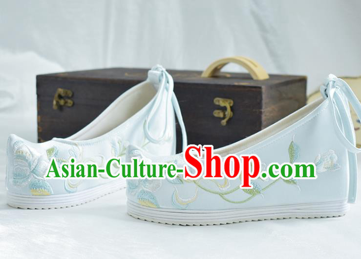 China Traditional Hanfu Bow Shoes National Women Cloth Shoes Embroidered Light Blue Shoes