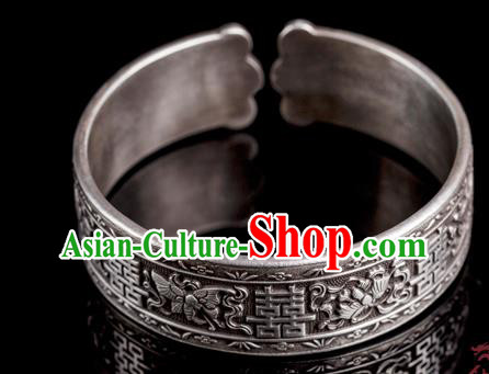 China National Wedding Silver Bracelet Jewelry Traditional Handmade Carving Butterfly Bangle Accessories