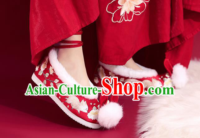 China Embroidered Squirrel Shoes Princess Shoes Traditional Rabbit Ear Shoes National Winter Red Shoes