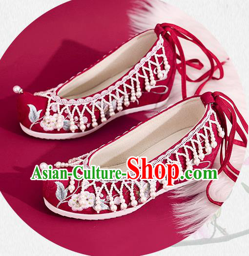 China Red Embroidered Shoes Princess Shoes Traditional Beads Tassel Shoes National Cloth Shoes