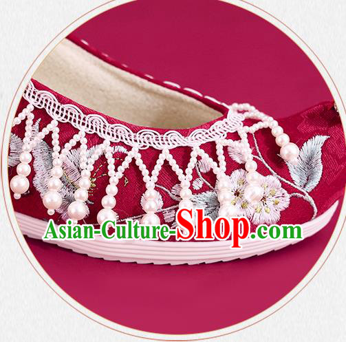 China Red Embroidered Shoes Princess Shoes Traditional Beads Tassel Shoes National Cloth Shoes