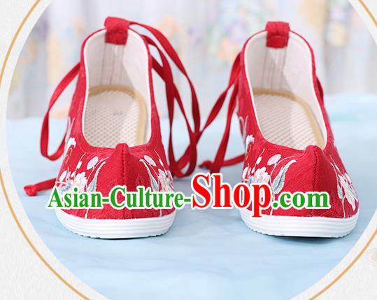 China Traditional Red Cloth Shoes National Wedge Heel Shoes Embroidered Plum Butterfly Shoes