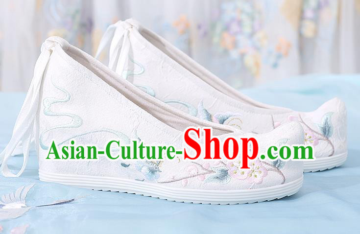 China Embroidered Plum Butterfly Shoes Traditional White Cloth Shoes National Wedge Heel Shoes