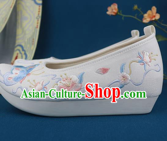 China Handmade White Cloth Shoes National Embroidered Butterfly Shoes Traditional Ming Dynasty Shoes