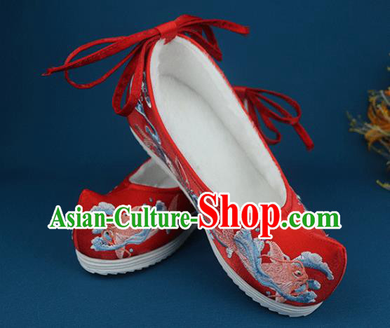 China Wedding Embroidered Red Cloth Shoes Handmade Traditional Shoes National Winter Shoes
