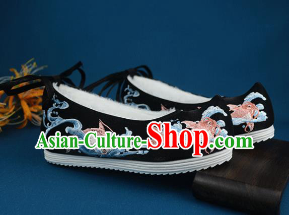 China Handmade Traditional Shoes National Winter Shoes Embroidered Fishes Black Cloth Shoes