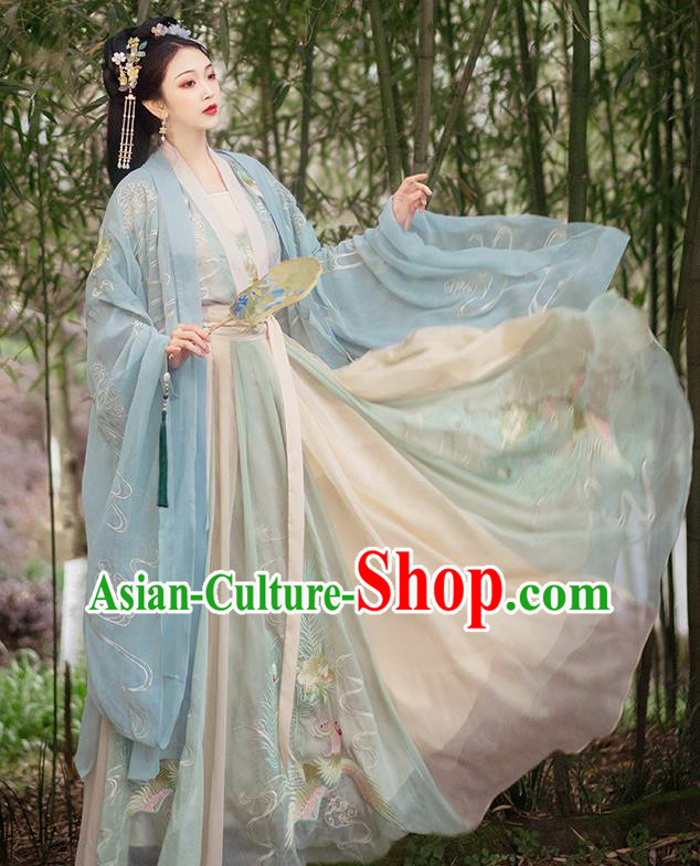 China Traditional Embroidered Hanfu Clothing Ancient Jin Dynasty Princess Costumes