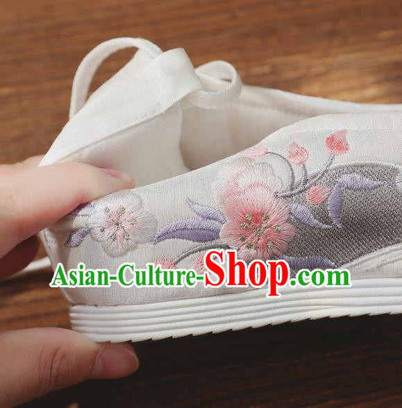 China National White Cloth Shoes Traditional Shoes Embroidered Shoes Handmade Hanfu Bow Shoes
