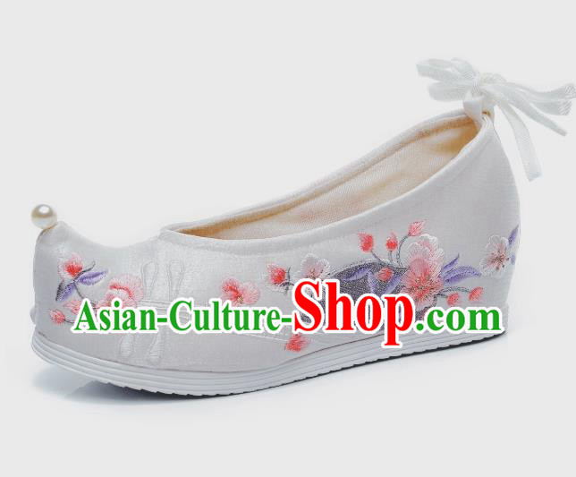 China National White Cloth Shoes Traditional Shoes Embroidered Shoes Handmade Hanfu Bow Shoes
