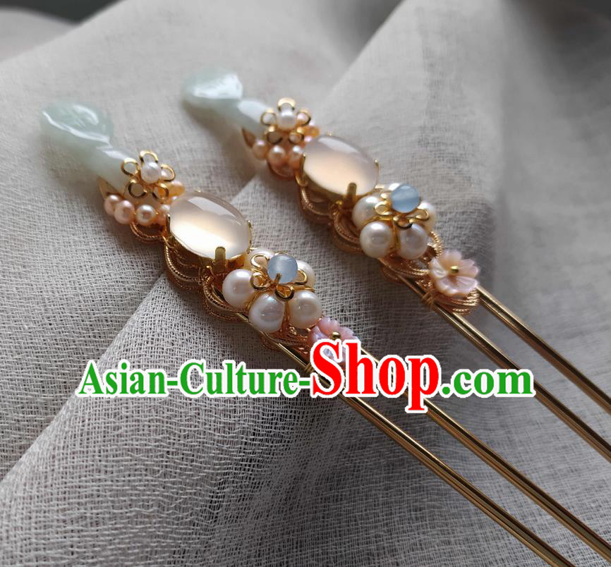 Chinese Handmade White Chalcedony Hairpin Traditional Ming Dynasty Princess Pearls Hair Stick