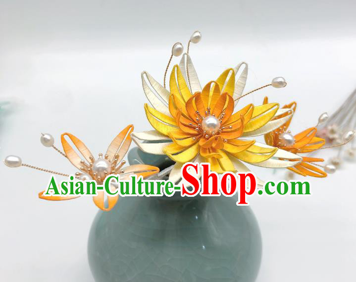 Chinese Handmade Yellow Silk Epiphyllum Hairpin Traditional Ming Dynasty Palace Lady Hair Stick