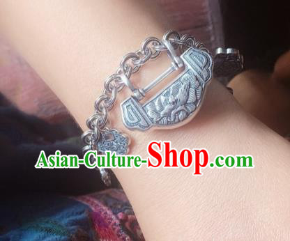 Handmade Chinese Ethnic Carving Peony Bangle Wedding Wristlet Accessories National Silver Lock Bracelet