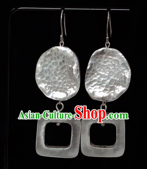 China Traditional Cheongsam Silver Carving Ear Accessories National Earrings