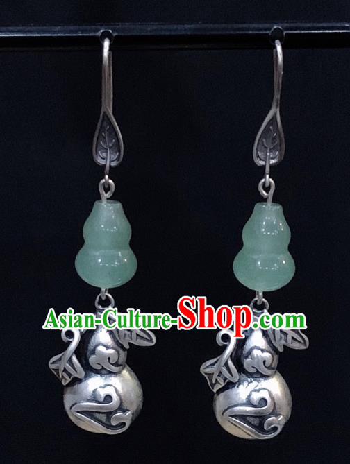 China Traditional Cheongsam Jade Gourd Ear Accessories National Silver Carving Earrings
