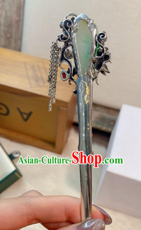 China Traditional Hair Accessories Classical Silver Tassel Hairpin Handmade Jade Mangnolia Hair Stick