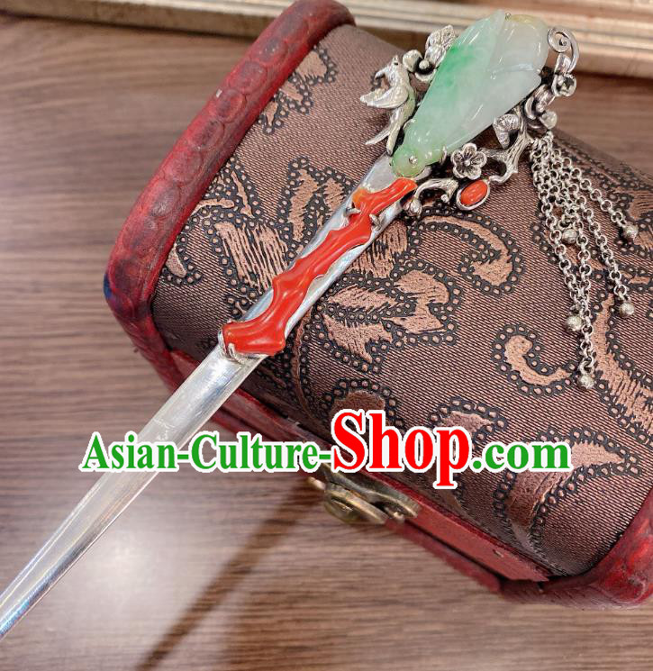China Traditional Hair Accessories Classical Silver Tassel Hairpin Handmade Jade Mangnolia Hair Stick
