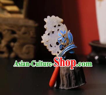 China Handmade Jade Brooch Traditional Cheongsam Breastpin Agate Accessories