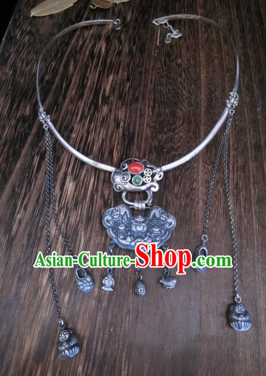 Handmade Chinese Wedding Agate Necklace Accessories National Silver Carving Necklet Pendant