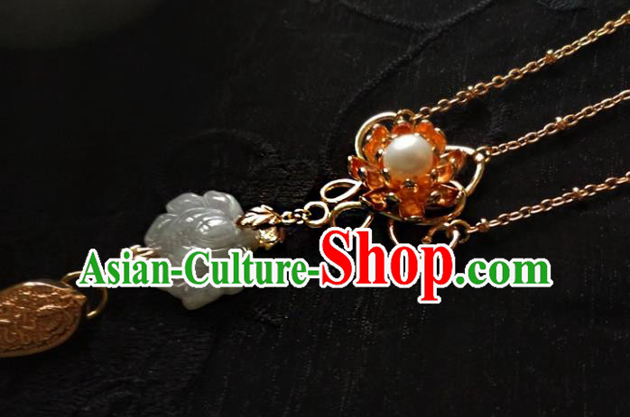 Chinese Traditional Hanfu Jade Tassel Accessories Classical Ming Dynasty Princess Brooch Pendant