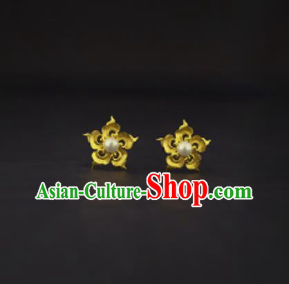 China Handmade Ming Dynasty Golden Plum Hairpin Traditional Ancient Empress Pearl Hair Stick