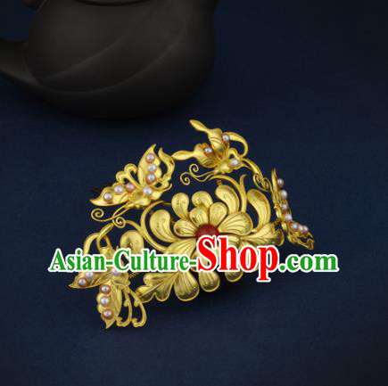 China Ancient Empress Pearls Butterfly Hairpin Handmade Traditional Ming Dynasty Golden Chrysanthemum Hair Stick