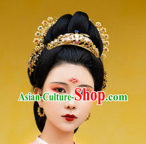 China Ancient Princess Golden Flowers Hairpin Handmade Traditional Ming Dynasty Pearls Gems Hair Stick