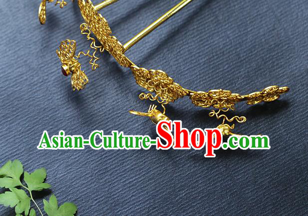 China Ancient Empress Ruby Hair Crown Traditional Ming Dynasty Court Filigree Butterfly Hairpin